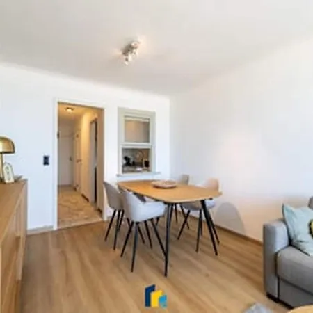 Daire Coastal Near For 4 Blankenberge